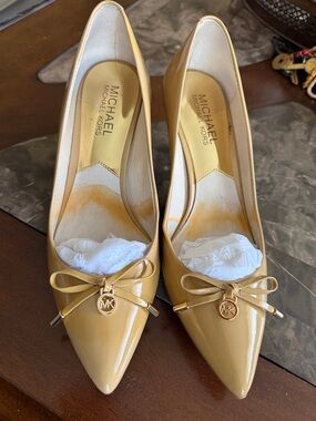 Michael Kors Glossy Mustard Yellow Patent Pointed-Toe Pumps